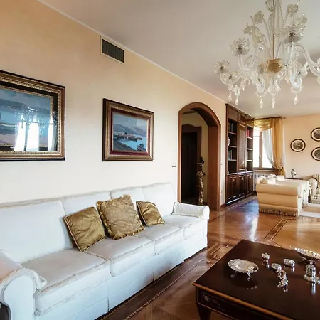 Luxury View Private * Como