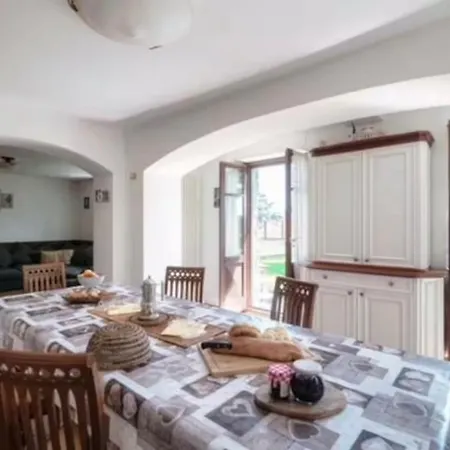 Luxury View Private